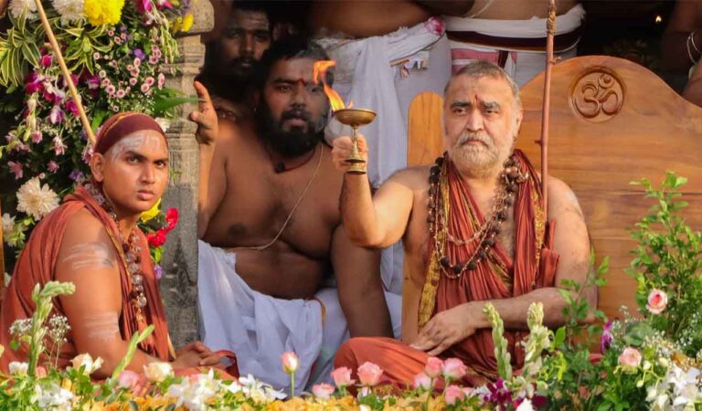 A Vedic scholar from AP is the head of the Uttara Peetha of the Kanchi Kamakoti Peetha.
